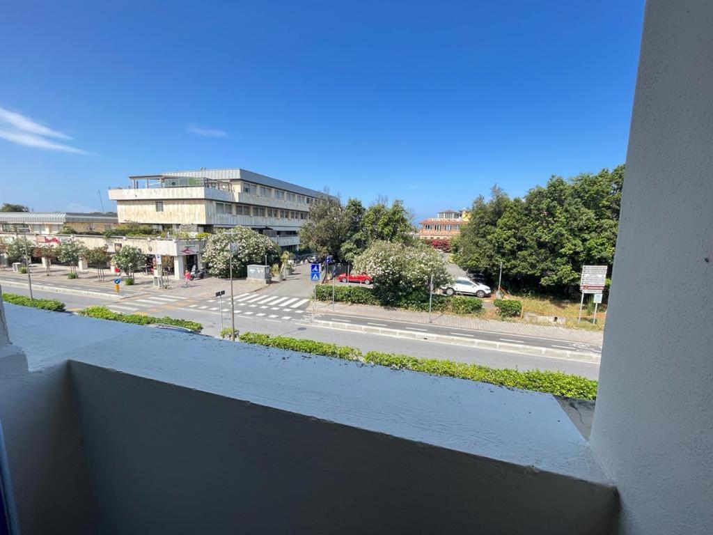 Venere Apartament Tirrenia Luaran gambar